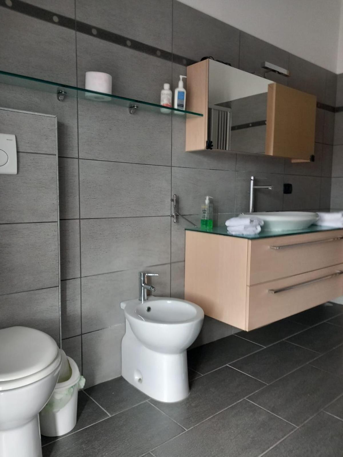 Il Brindisi Di C & C Castelli Romani Pomezia Ngoại thất bức ảnh